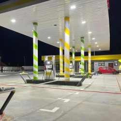 Foco LED ATEX 100W para Gasolineras