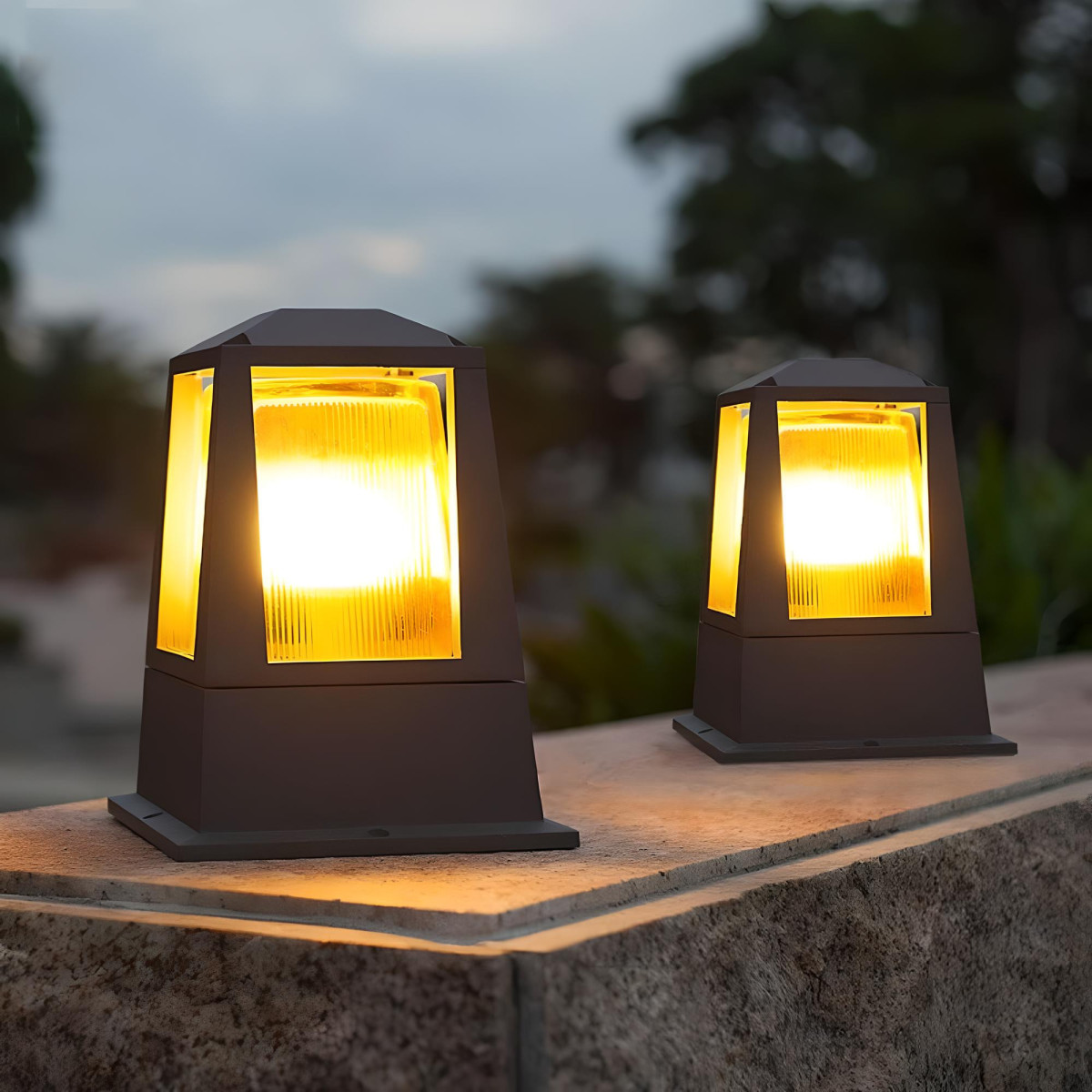 Baliza LED Sobremuro E27 Color Negro IP54