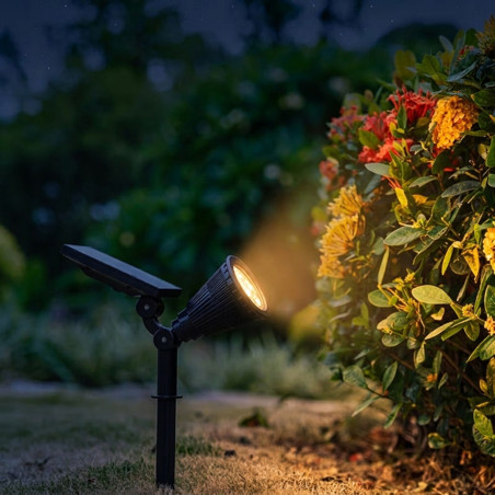 Foco Spot Solar LED 2W con pincho IP65